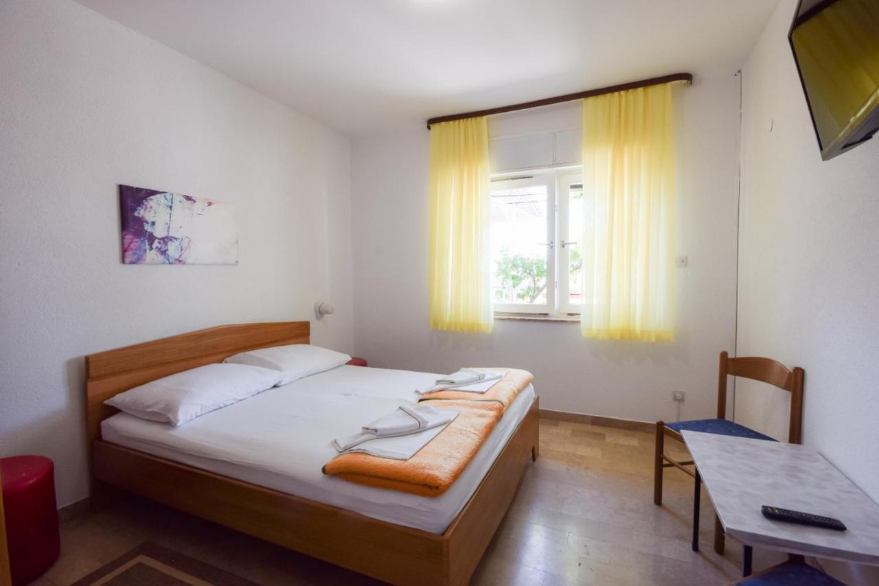 B&B villa IVONA 2 Baška Voda Esterno foto